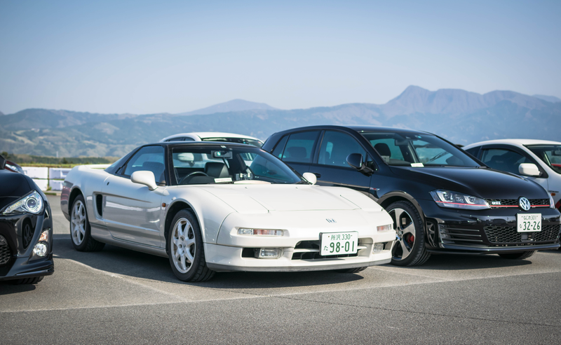 Illustration for article titled This Parking Lot Party Reveals Just How Wild Japan's Tuner Scene Can Get